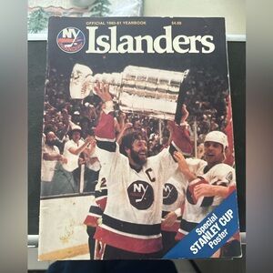 1980-81 NEW YORK ISLANDERS YEARBOOK